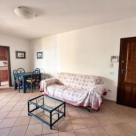 Murphy Holiday Homes - Residenza Aldo Moro 03 La Maddalena  Ngoại thất bức ảnh